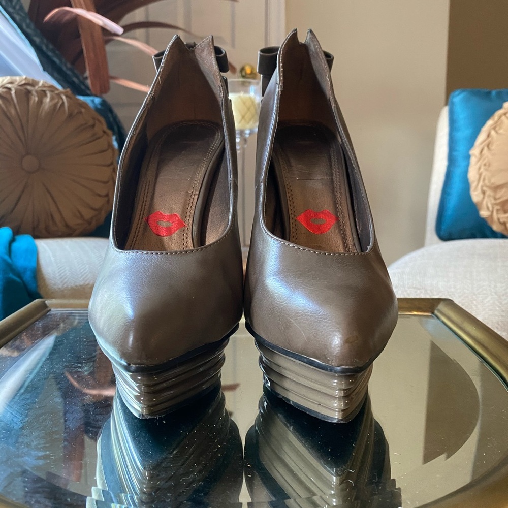 Platform stilettos